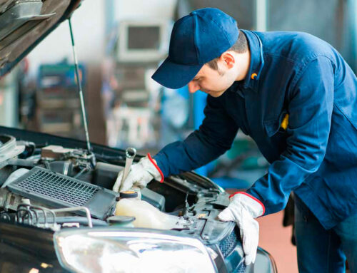 Cómo debes hacer para que dure más la mecánica de tu coche